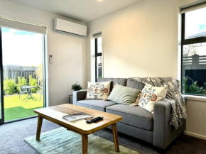 2BRD 2BTH Riccarton townhouse FREE car park